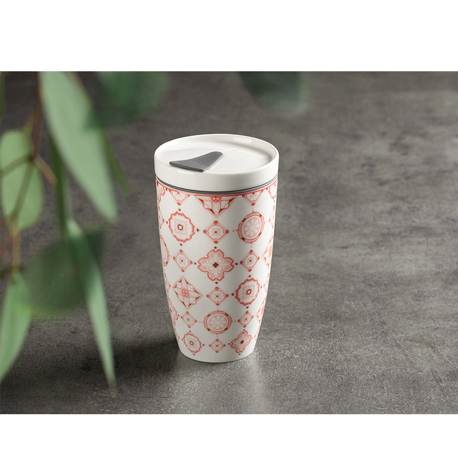 VILLEROY AND BOCH Coffee To Go Pembe Desenli Kapaklı Porselen Kupa 0,35L D’Maison 
