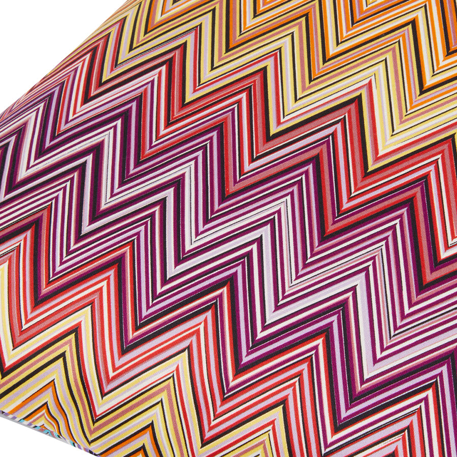 MISSONI HOME Jarris 156 Kırmızı Çok Renkli Zigzag Desenli Dekoratif Yastık 60 x 60 cm D’Maison 