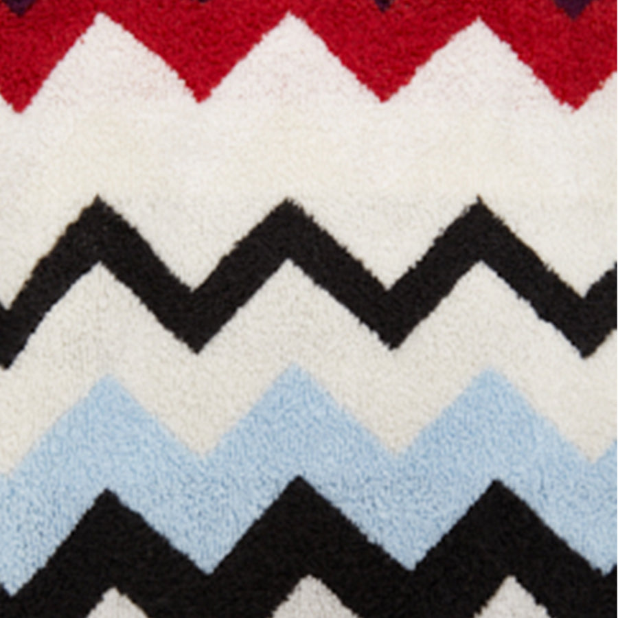 Murrina 100 - Çok Renkli Zigzag Desenli Kapüşonlu Bornoz