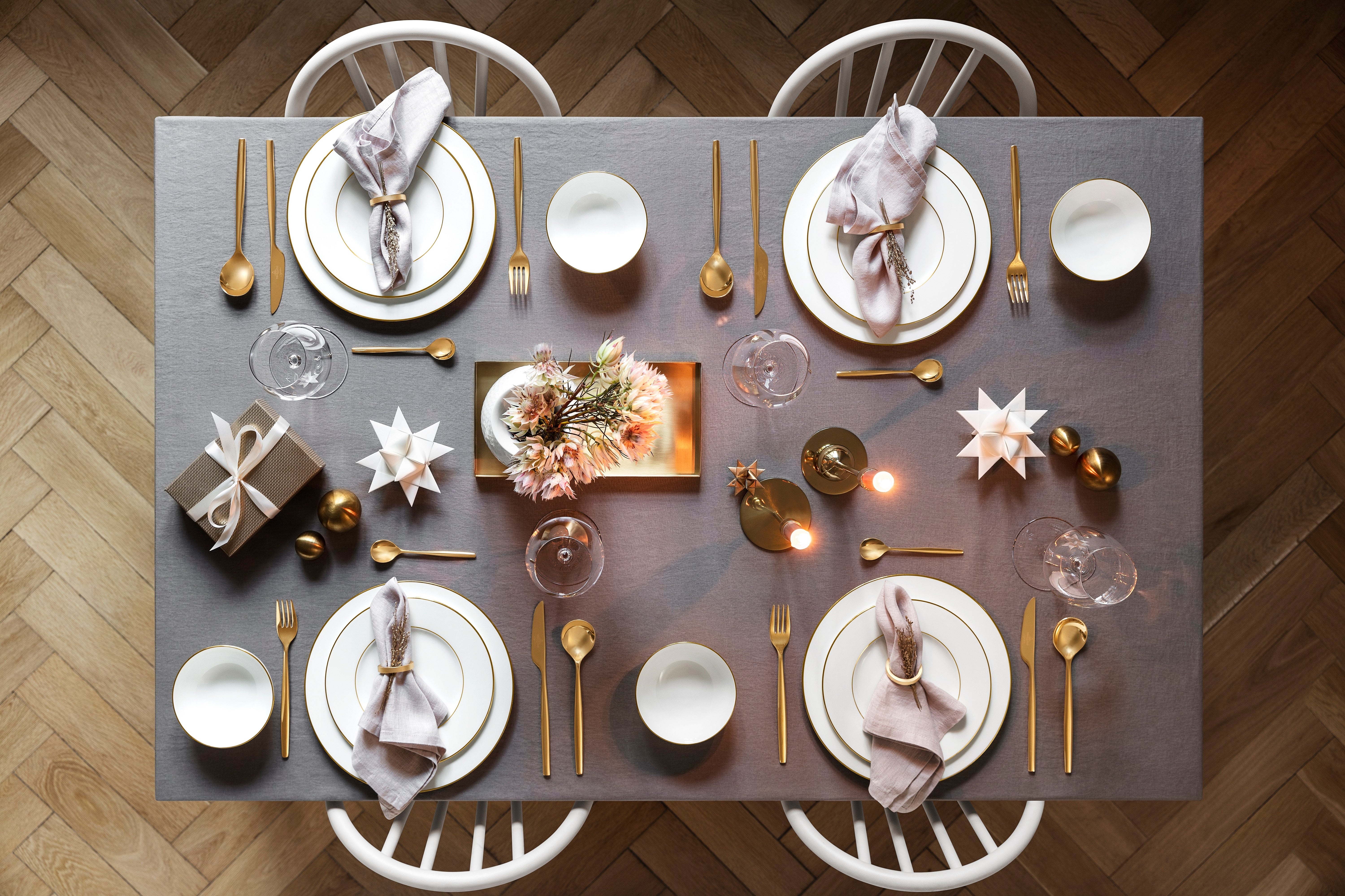 VILLEROY AND BOCH Anmut Gold 12 Kişilik 51 Parça Porselen Yemek Takımı D’Maison 
